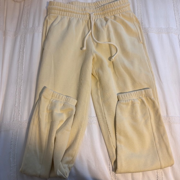 TNA Cozy Fleece Sweatpants — Size S - Picture 1 of 3